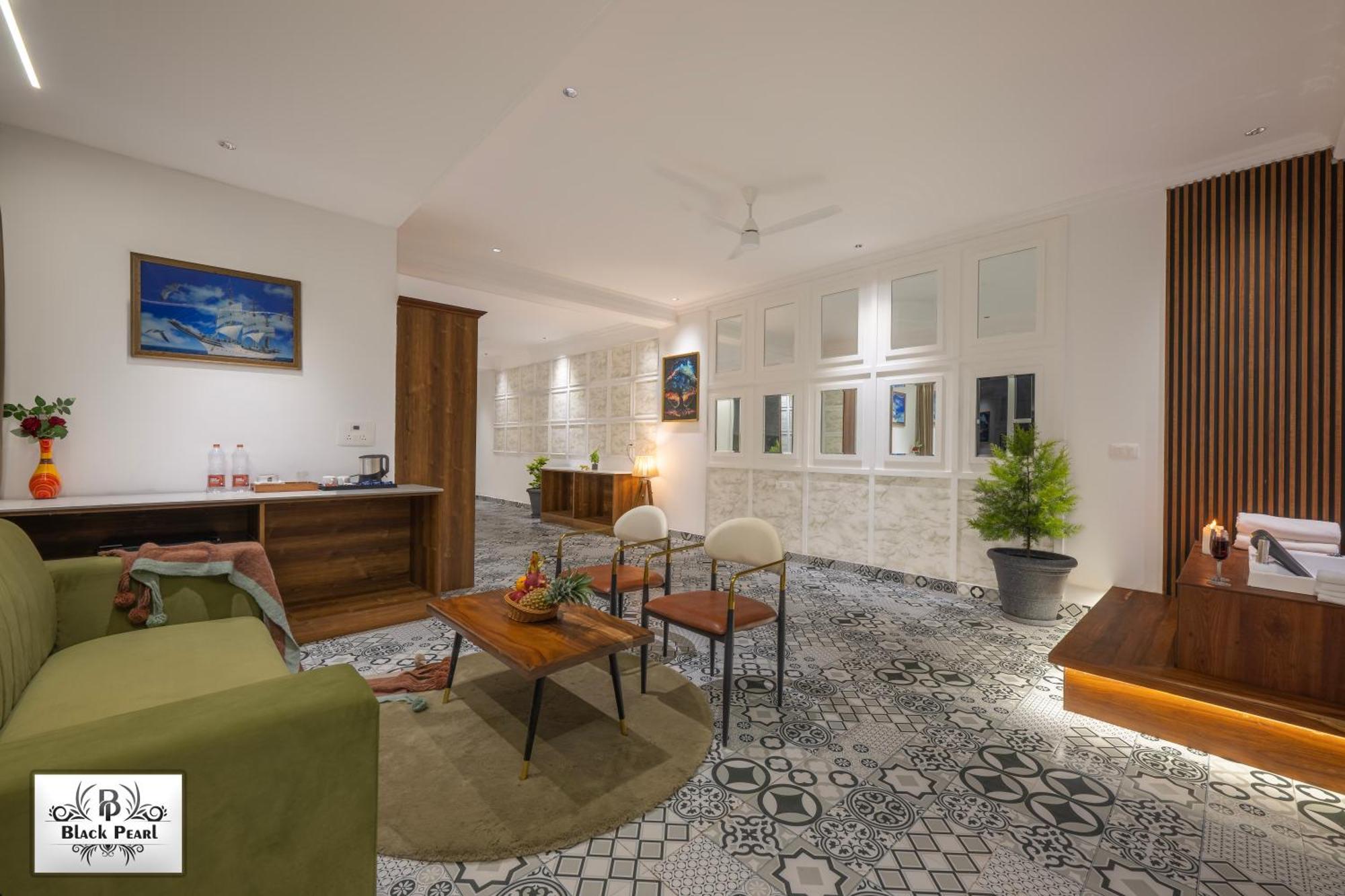 The Blackpearl Hillcrest Kasauli Εξωτερικό φωτογραφία